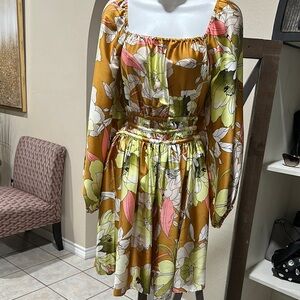 Gold and Green Bishop Sleeve Dress